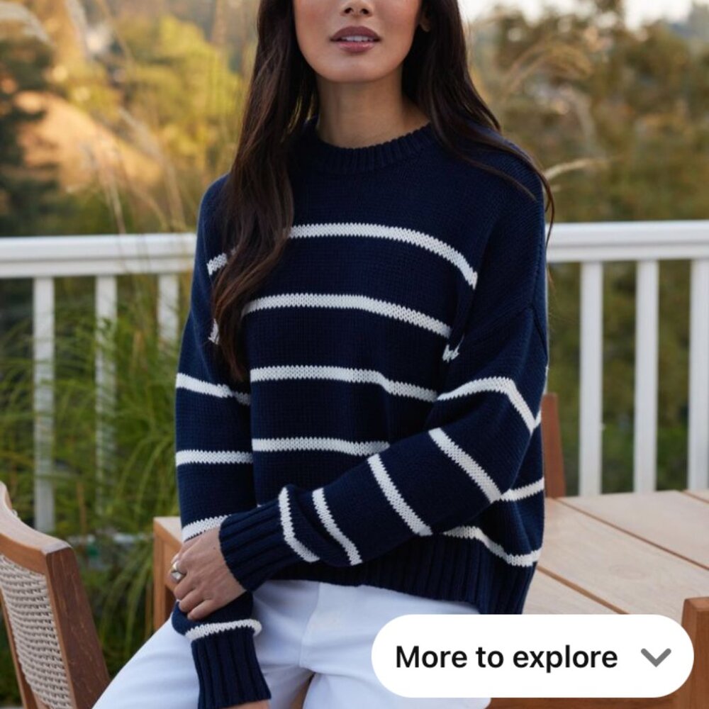 NWT Jenni Kayne Chloe Crewneck